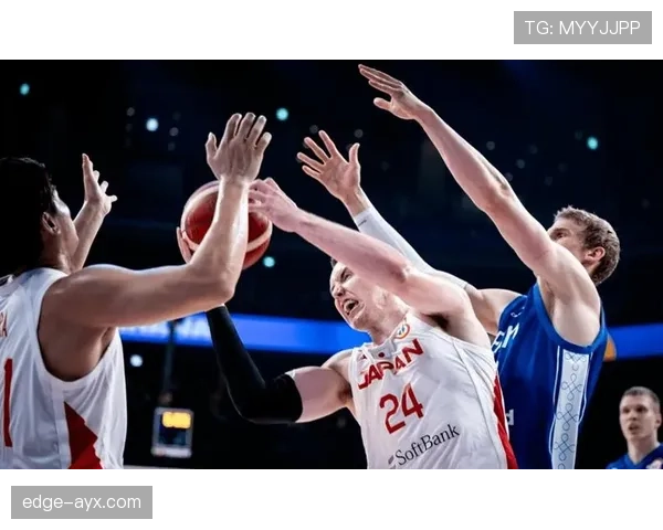 巴萨克赛尔关键球员状态回暖，助球队逆转胜利的关键表现分析