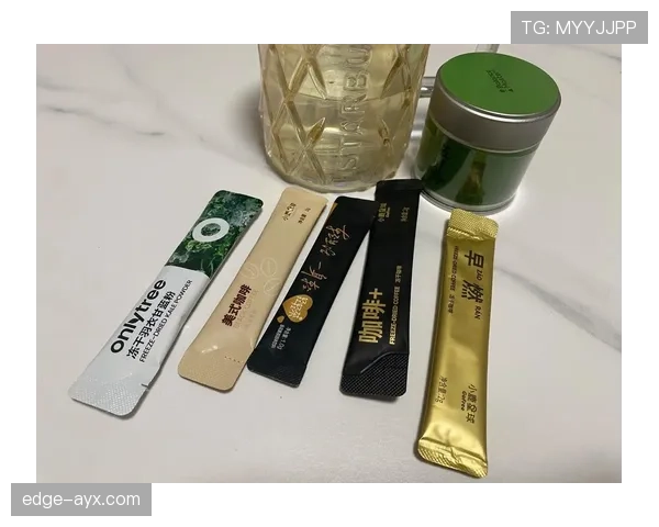 安赛龙家冰箱里塞满有机羽衣甘蓝，训练完喝的蛋白粉比我的房租还贵